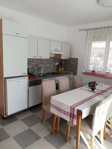 Apartamento Luku Hegyi Pihen?h�z