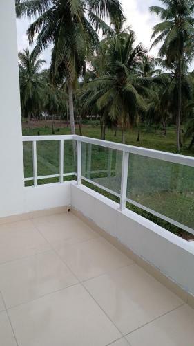 Casa Charme Do Patacho, Rec�m Constru�da, Perto Da Praia!