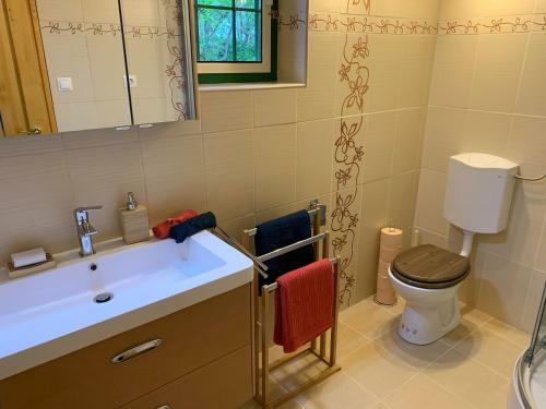 Apartamento Vend�gh�z A Csendes Bazalthoz