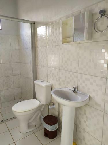 Hostal Chal�s E Camping Bela Vista