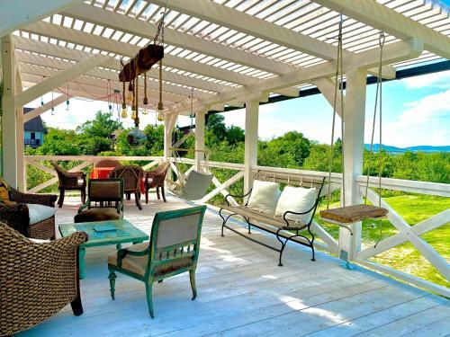 Arty House With Huge Terrace At Lake Balaton