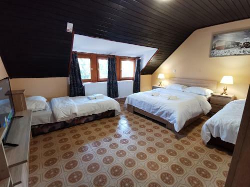 Hostal Ambient Deluxe Apartman