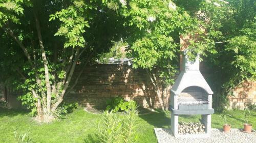 Hostal Pacsirta Apartman