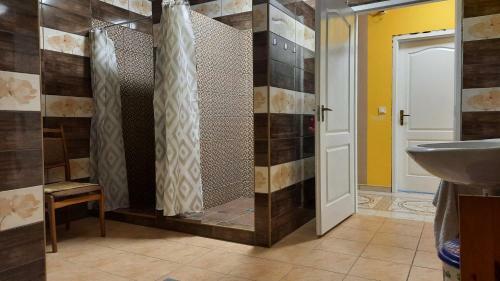 Torony Lovarda Mag�nsz�ll�s