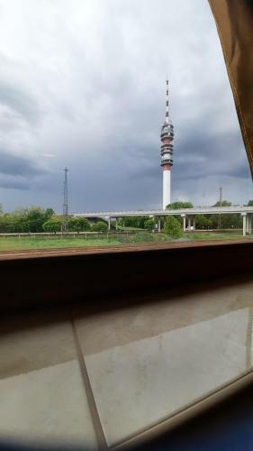 Torony Lovarda Mag�nsz�ll�s