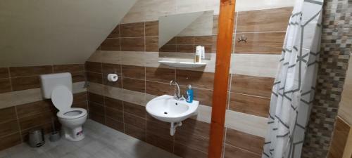 Torony Lovarda Mag�nsz�ll�s