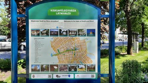 Torony Lovarda Mag�nsz�ll�s