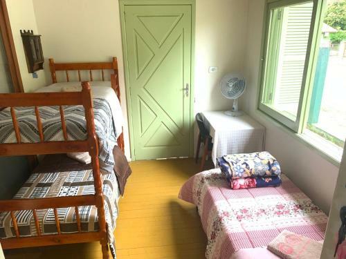 Bed & Breakfast Pedra Branca Eco Hostel E Camping