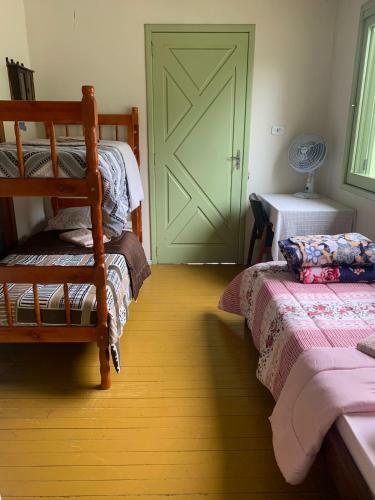 Bed & Breakfast Pedra Branca Eco Hostel E Camping