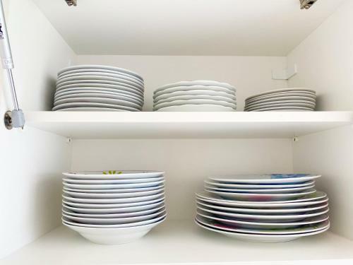 Apartamento Apto Novo, Bem Localizado E Mobiliado