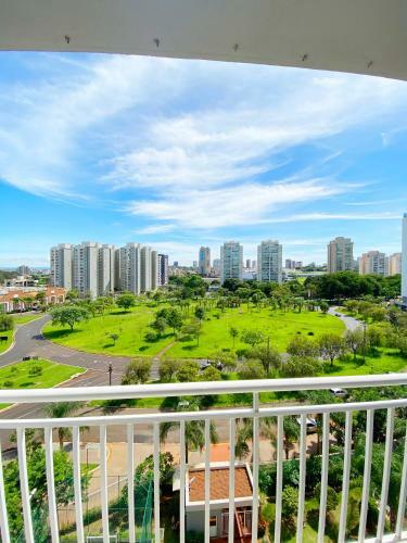 Apartamento Apto Novo, Bem Localizado E Mobiliado