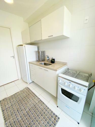 Apartamento Apto Novo, Bem Localizado E Mobiliado