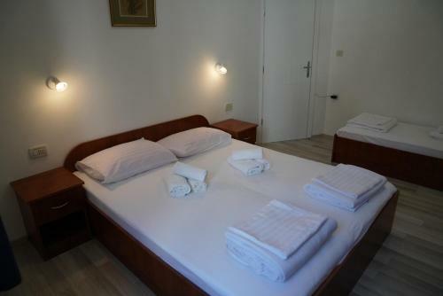 Sesar Apartments Krk - No. 2 Vinko