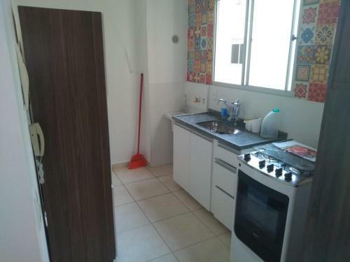 Apartamento Totalmente Mobiliado Pra Temporada!!