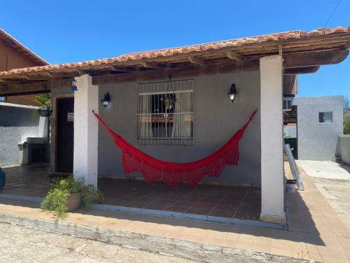 Casa Com Piscina Em Costa Azul