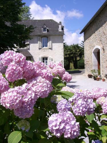 Gites Vall�e D'ossau - Les Jardins Du Cot