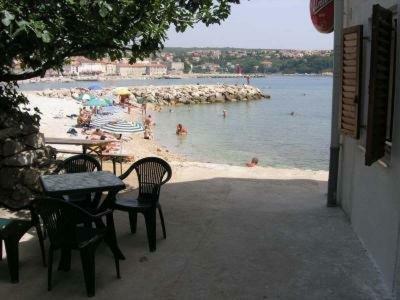 Apartment Gaga And Nia