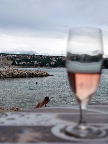 Apartment Gaga And Nia