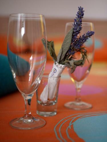 Apartment Gaga And Nia