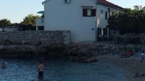 Apartment Gaga And Nia