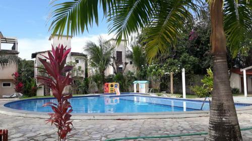 Condom�nio Vista Hermosa - Casa 4 Quartos