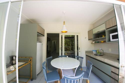 Qavi - Apartamento No Centro De Pipa #ubaia101