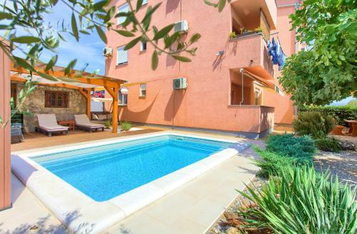 Apartman Bor