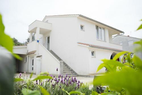 Apartment Lucija