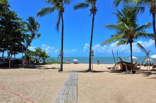 Apartamento 2 Quartos, 150m Da Praia De Taperapuan