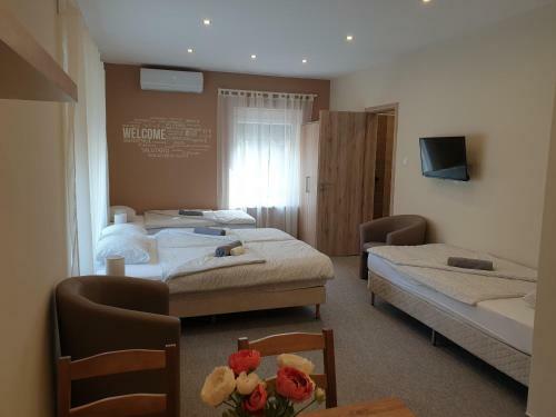 Hostal Mediterr�n Villa Kecskem�t