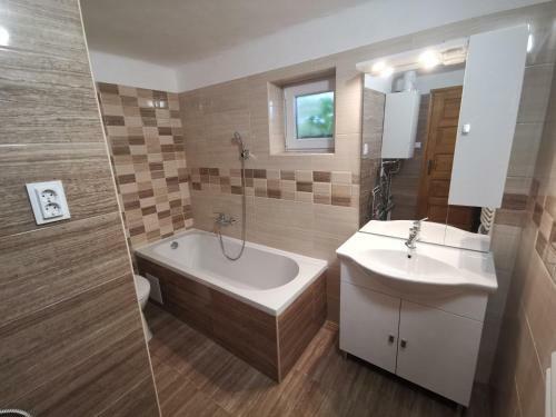Szent Erzs�bet Apartmanh�z