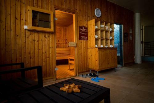 Hotel Kum�nia