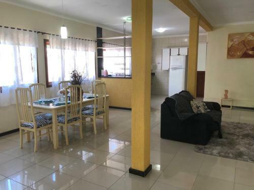 Casa Em�cantos Orla