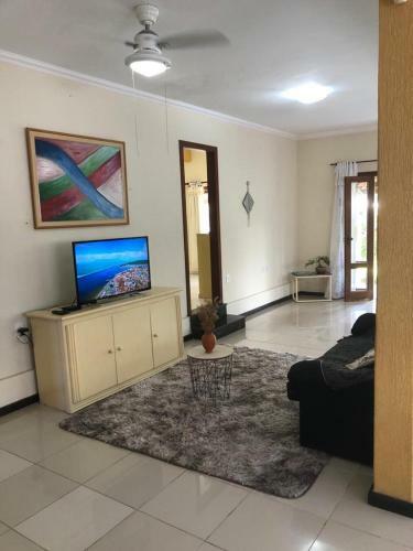 Casa Em�cantos Orla