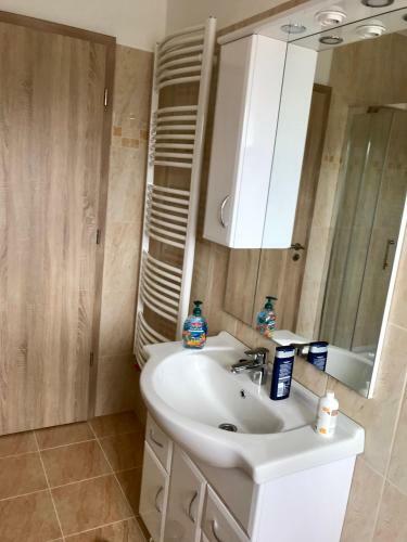 Hostal M�ty�s Vend�gh�z