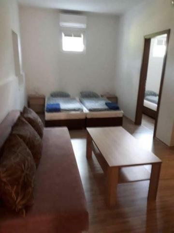 Bork�ti Panzi� �s Apartman