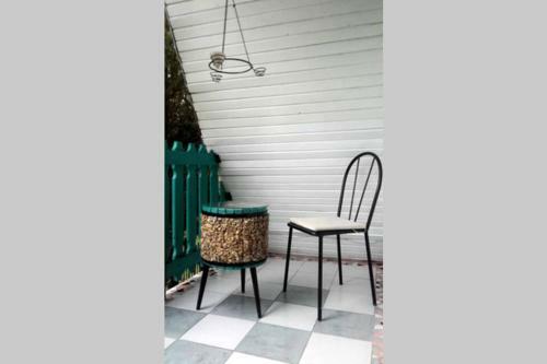 Romantic Holiday Cottage By The Danube