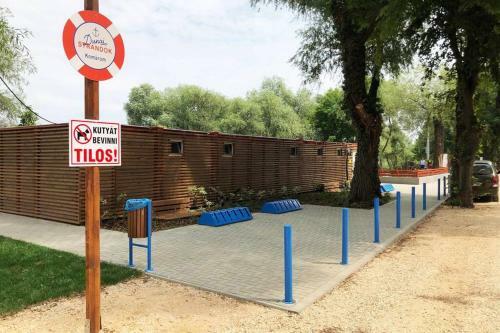 Romantic Holiday Cottage By The Danube