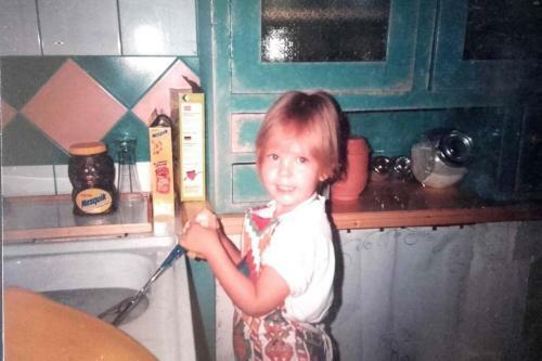 Romantic Holiday Cottage By The Danube