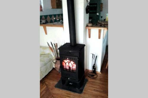 Romantic Holiday Cottage By The Danube