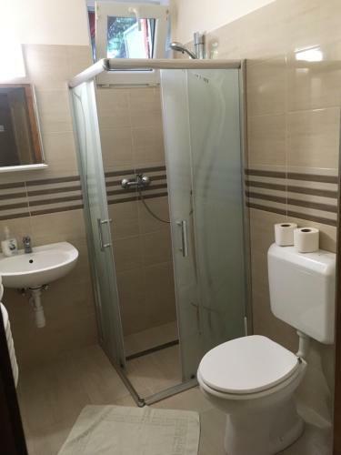 Hostal Vasmacska Panzi�