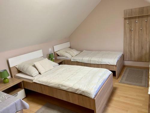 Hostal Vincze Vend�gh�z