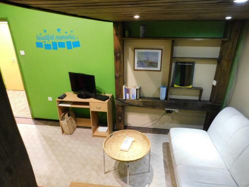 Apartamento K�rmend Lak�s