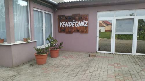 Apartamento Nov�kporta Vend�gh�z
