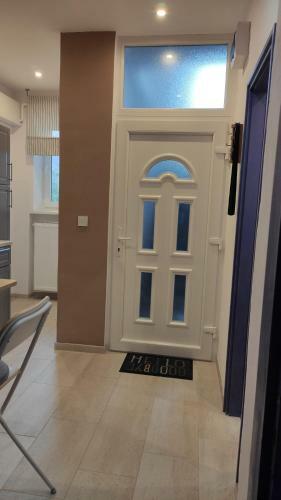 V�rfal Apartman