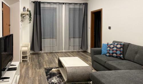 H?s�k Tornya Apartman