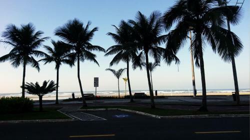 Apartamento Ap-praia Grande-ar-wi-fi