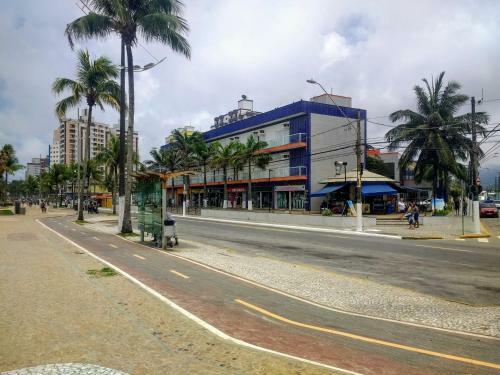 Apartamento Vila Mirim-p� Na Areia