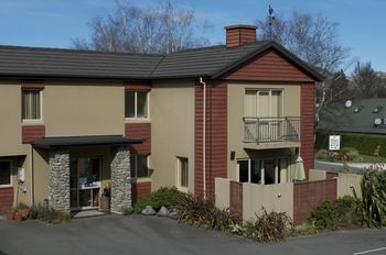 Tussock Peak Motor Lodge