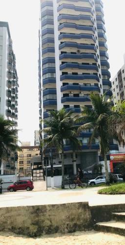 Lindo Apartamento Guilhermina - Edificio Frente Para O Mar